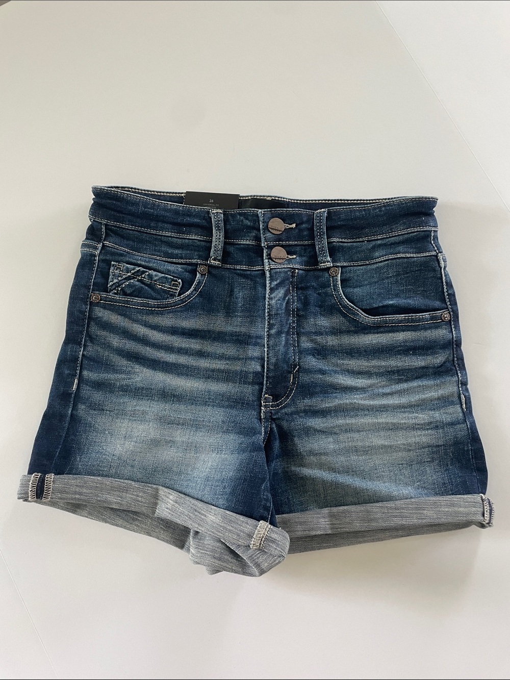 NWT Buckle Black High Rise Universal fit Denim Roll-Cuff Shorts Size 26